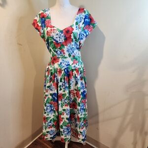 Vintage Floral Print Dress with Red and Blue Flowers Fits L